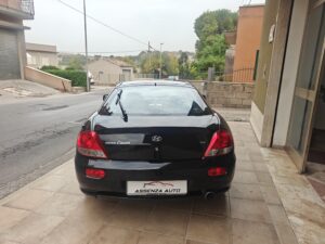 Hyundai Coupe